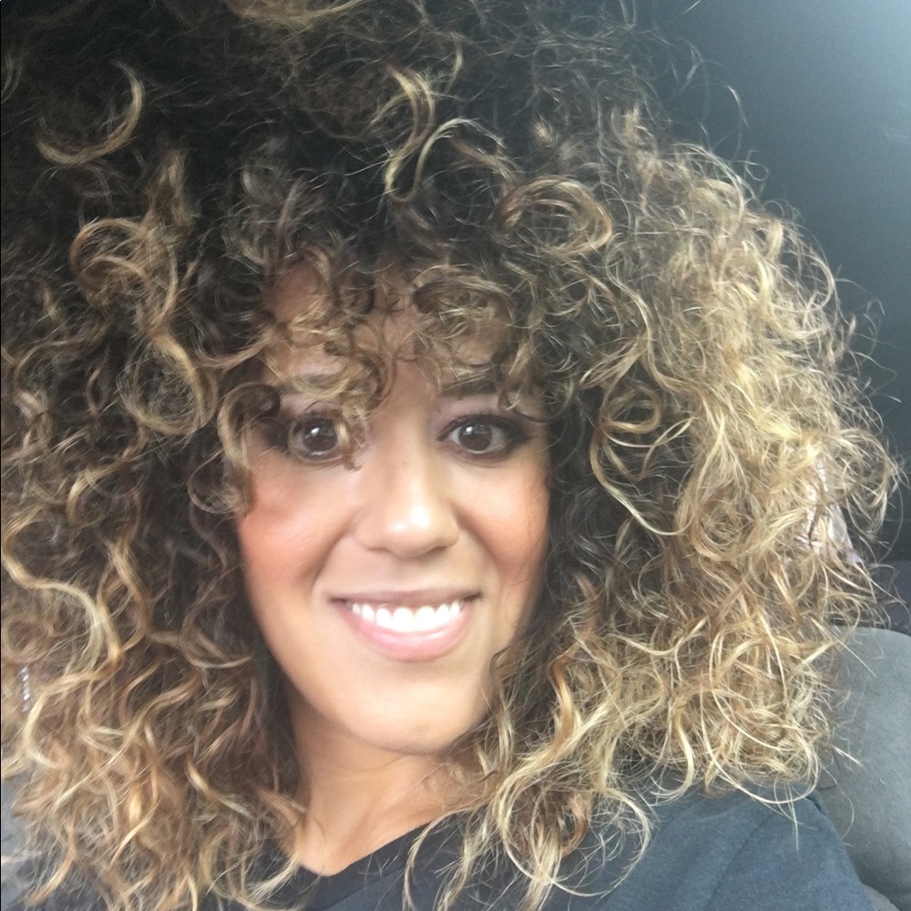 Meet your Posher, Nicole
